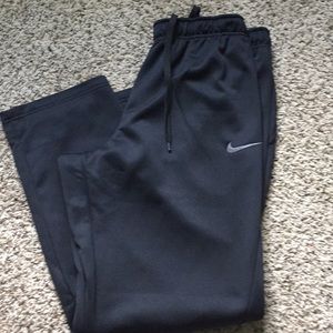 ✨NEW NIKE THERMA FOR MEN’S✨